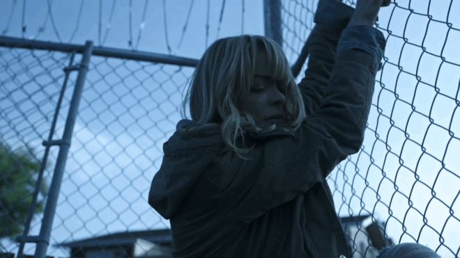 Кадр из сериала Черное лето
