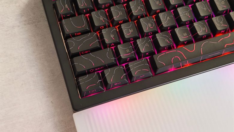 Ajazz AK820 V2