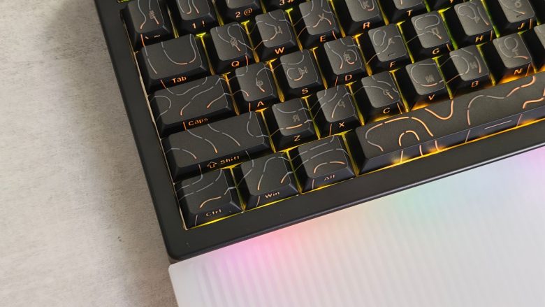Ajazz AK820 V2