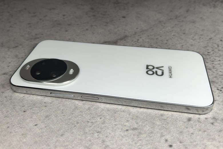 HUAWEI nova 15