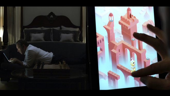 Фрэнк Андервуд в исполнении Кевина Спейси играет в Monument Valley Фрэнк Андервуд в исполнении Кевина Спейси играет в Monument Valley