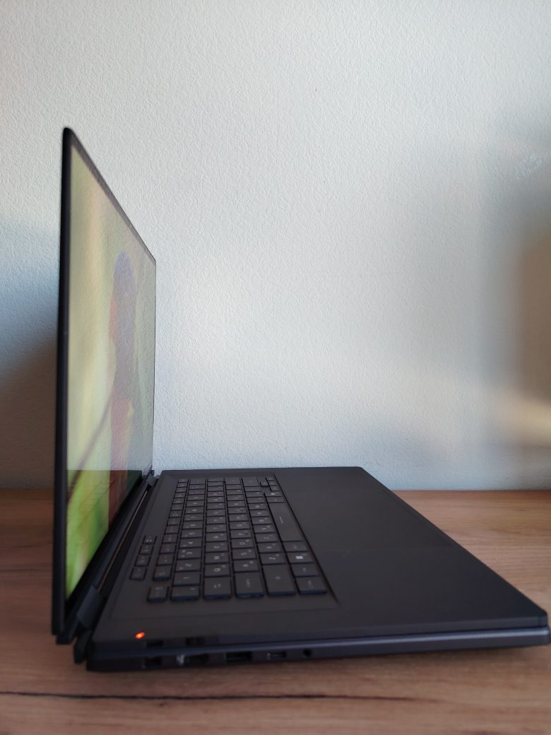 Обзор игрового ноутбука ASUS ROG Zephyrus DUO 2026
