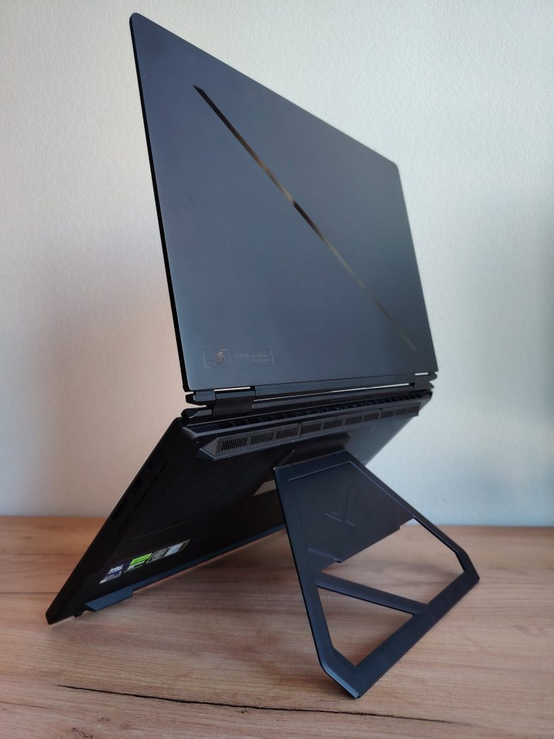 Обзор игрового ноутбука ASUS ROG Zephyrus DUO 2026